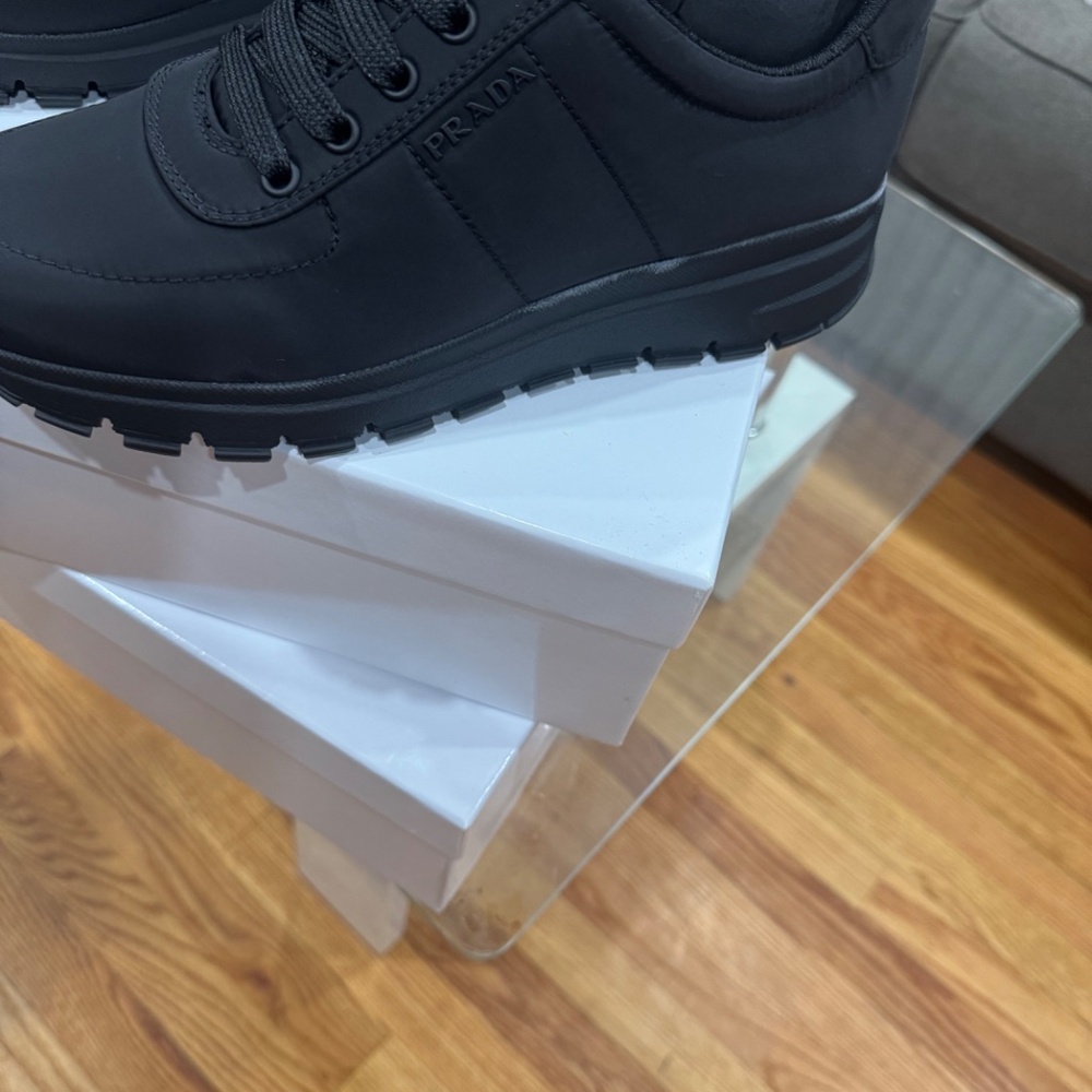 Prada Re-Nylon Sneaker - Picture 4 of 5